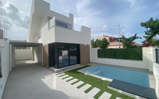 Moderne nieuwbouwvilla’s op wandelafstand van het strand in Los Alcázares